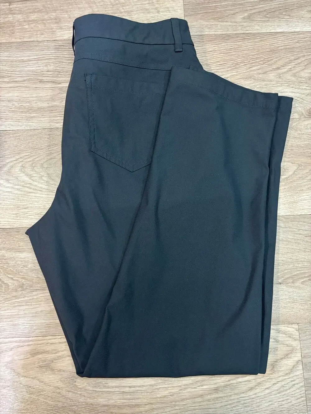 VRST Mens Black Pants Size 36x32